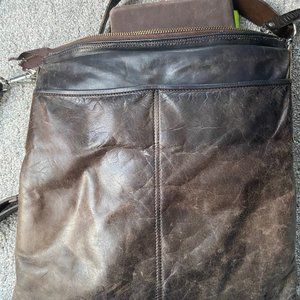 MO 851 Leather BAG